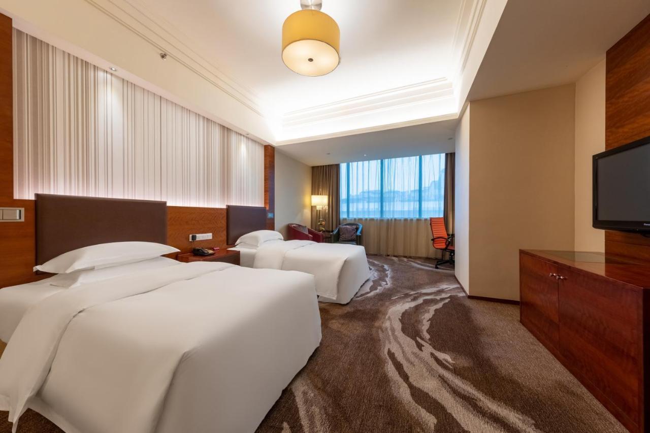 Crowne Plaza Foshan By Ihg - Canton Fair Free Shuttle Bus Extérieur photo
