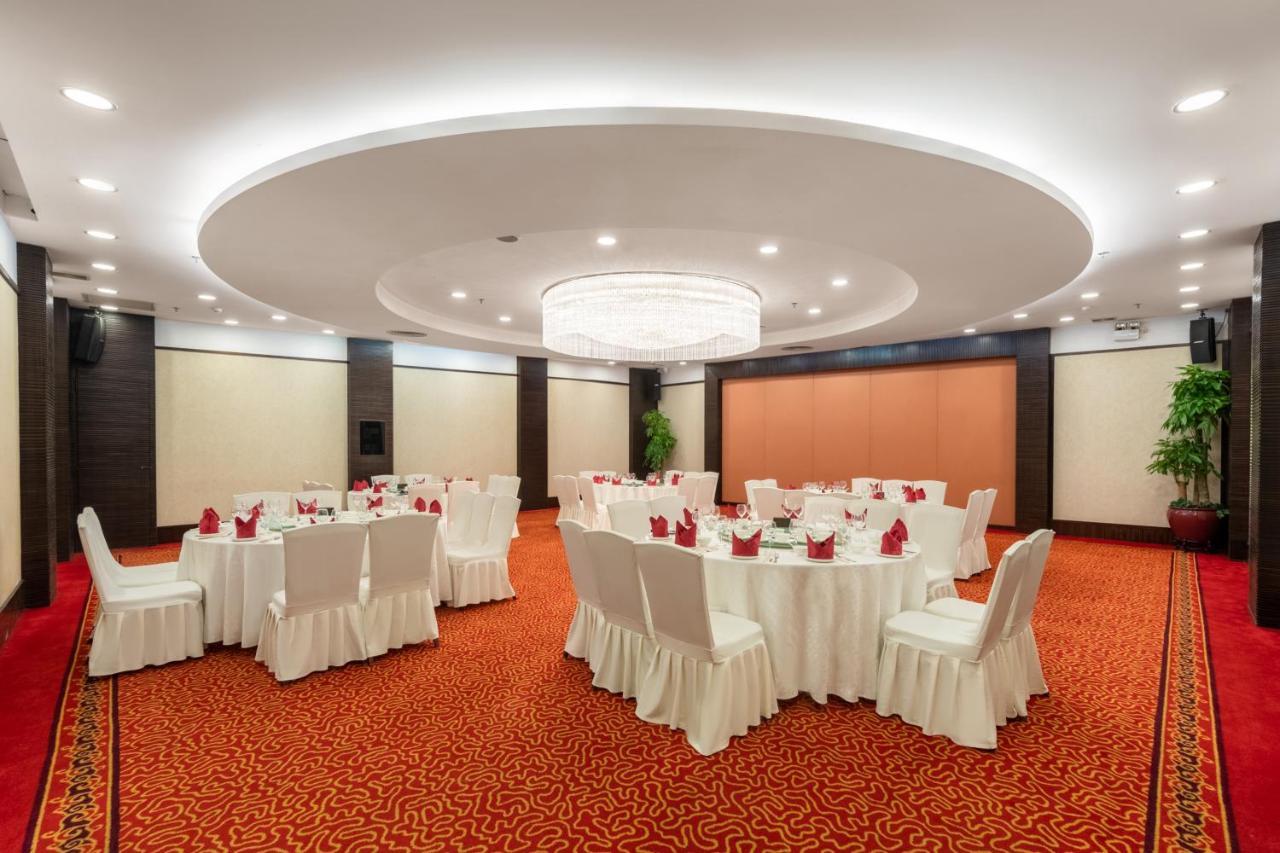 Crowne Plaza Foshan By Ihg - Canton Fair Free Shuttle Bus Extérieur photo
