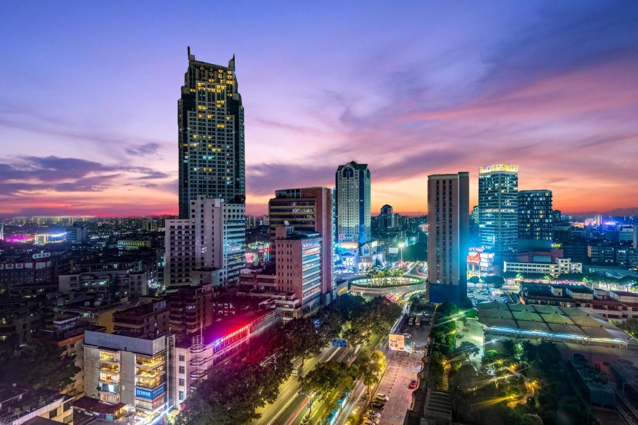 Crowne Plaza Foshan By Ihg - Canton Fair Free Shuttle Bus Extérieur photo