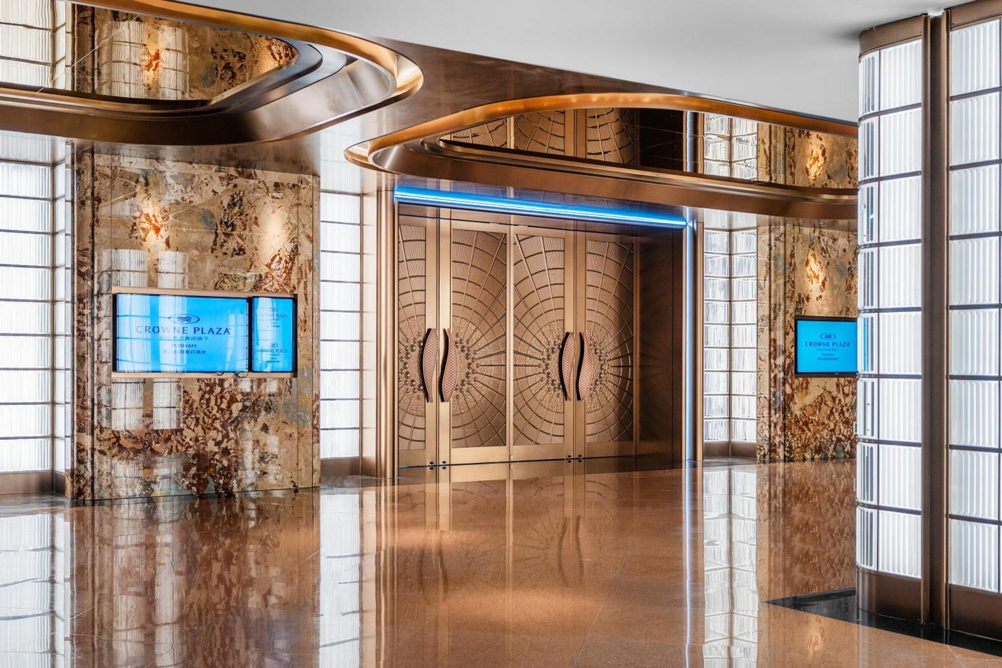 Crowne Plaza Foshan By Ihg - Canton Fair Free Shuttle Bus Extérieur photo